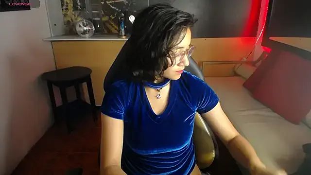 pamela_wolf_ – webcam model profile photo Image 8