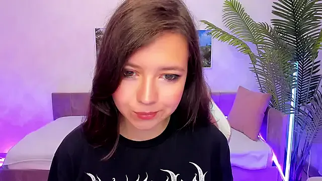 catherine____ – webcam model profile photo Image 3