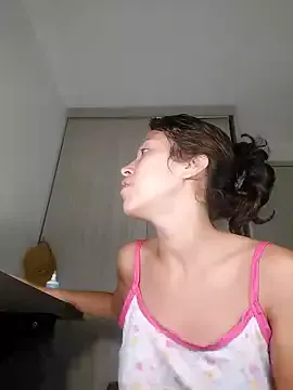 SunnyShiney – webcam model profile photo Image 8