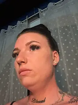 Svetik-Vetik – webcam model profile photo Image 5