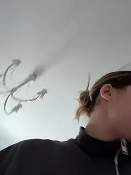 andresgiraldo1 – webcam model profile photo Image 12