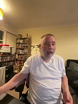 cumb_and_cumber – webcam model profile photo Image 4