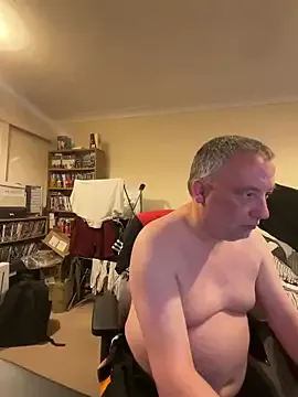 cumb_and_cumber – webcam model profile photo Image 6