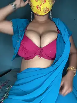 hina_porn – webcam model profile photo Image 19