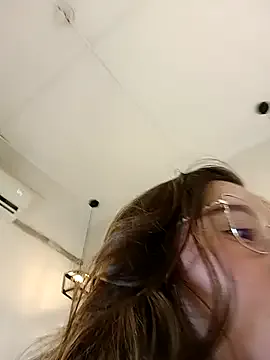 --SATIVA-- – webcam model profile photo Image 19