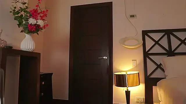 anaids_dam – webcam model profile photo Image 7