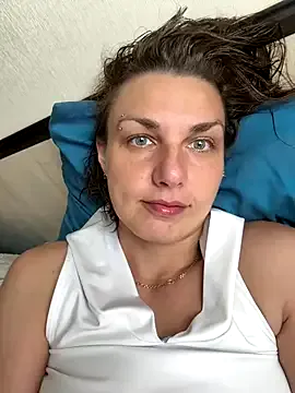 sigmasian – webcam model profile photo Image 9