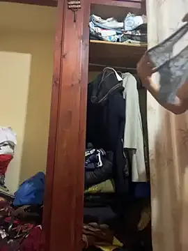 alana15 – webcam model profile photo Image 16