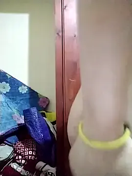 alana15 – webcam model profile photo Image 9