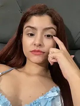 LollyMille – webcam model profile photo Image 2