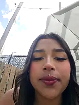 NATINATU252525 – webcam model profile photo Image 12