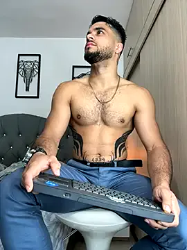 Lia__Love – webcam model profile photo Image 18