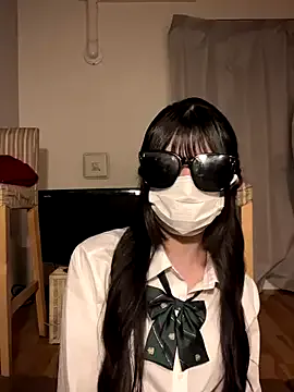 hina_porn – webcam model profile photo Image 2