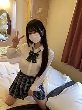hina_porn – webcam model profile photo Image 4