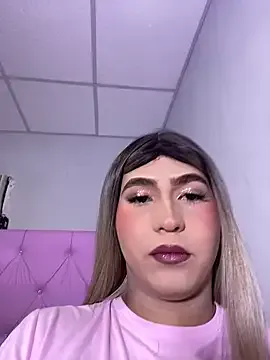 EvieEvans – webcam model profile photo Image 3