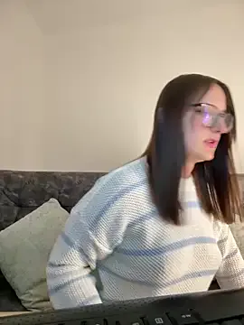 StarKristy – webcam model profile photo Image 16