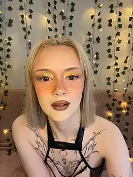 giaa_ross – webcam model profile photo Image 2