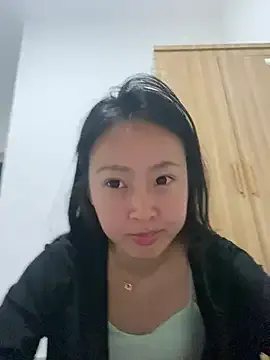 bambi_lu – webcam model profile photo Image 6