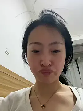 bambi_lu – webcam model profile photo Image 8