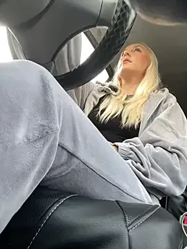 anaids_dam – webcam model profile photo Image 14