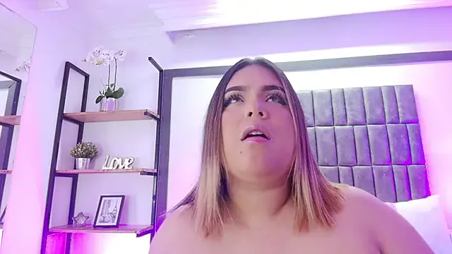 justkerryx – webcam model profile photo Image 2