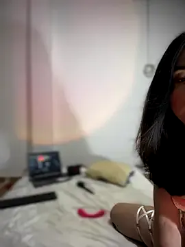 reichel_gray – webcam model profile photo Image 8