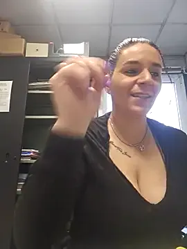 SweetyUAngel – webcam model profile photo Image 2