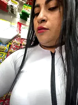 Strongqueen – webcam model profile photo Image 19