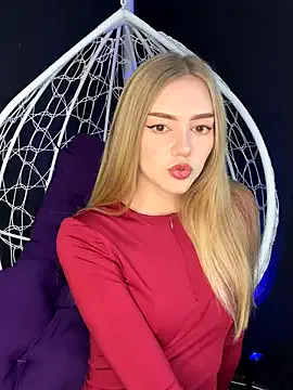 luna_jonnes1 – webcam model profile photo Image 4