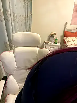 shy_suchka – webcam model profile photo Image 19