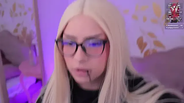 xoxo_cherry1 – webcam model profile photo Image 6