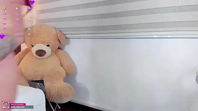 jungleofpandas – webcam model profile photo Image 8