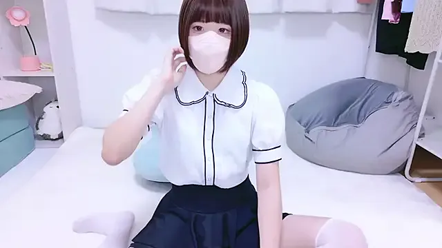 anaids_dam – webcam model profile photo Image 4