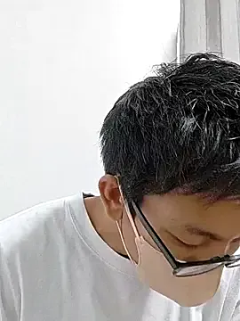 hina_porn – webcam model profile photo Image 13