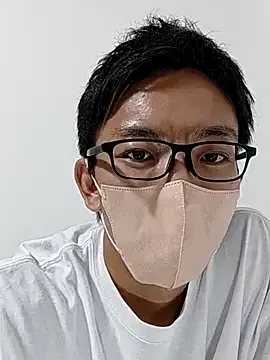 hina_porn – webcam model profile photo Image 3