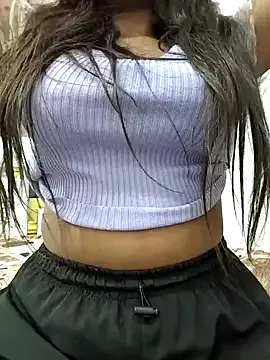 bambi_lu – webcam model profile photo Image 11