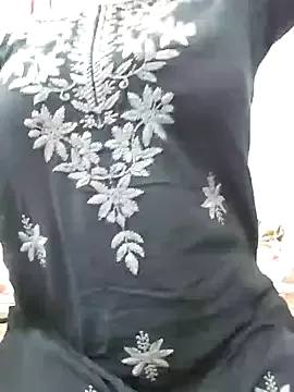 bambi_lu – webcam model profile photo Image 9