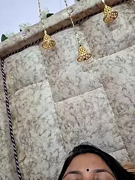 EvaEllis – webcam model profile photo Image 2