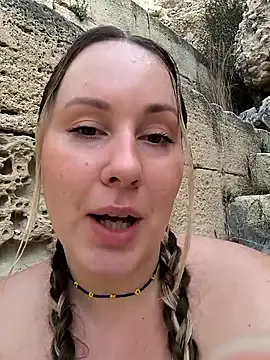 gerridae – webcam model profile photo Image 9