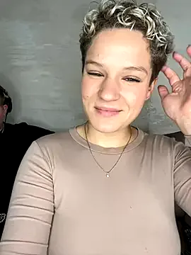 V-Hot-Sweti – webcam model profile photo Image 14