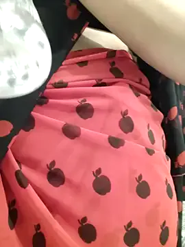 HoneyNSir – webcam model profile photo Image 16
