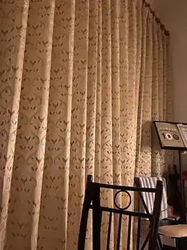 xunybany – webcam model profile photo Image 9