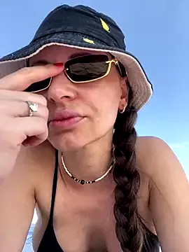 mayadashaaa – webcam model profile photo Image 8