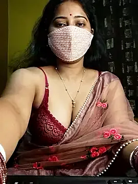 hina_porn – webcam model profile photo Image 7