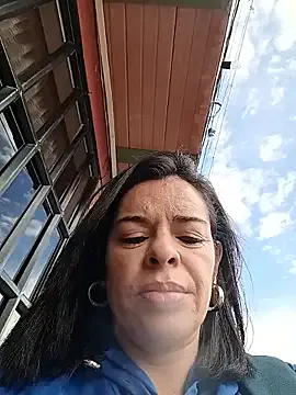 loving_ladies – webcam model profile photo Image 12