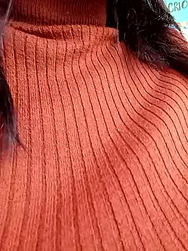 loving_ladies – webcam model profile photo Image 4