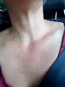 bambi_lu – webcam model profile photo Image 16