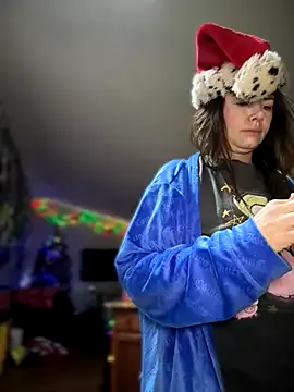 lucretiaburnaugh – webcam model profile photo Image 5