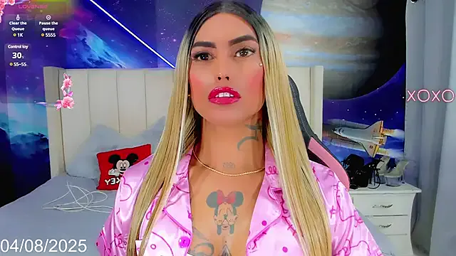 raisawetsx – webcam model profile photo Image 2