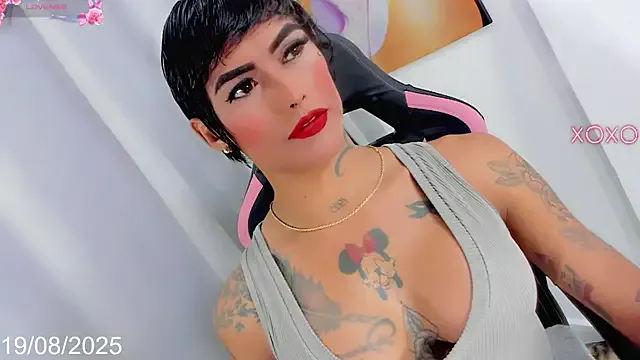 raisawetsx – webcam model profile photo Image 6